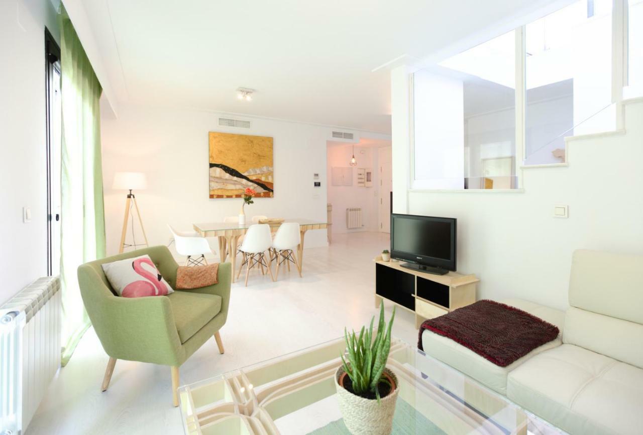 Apartamento de diseño con jacuzzi privado Granada Exterior foto