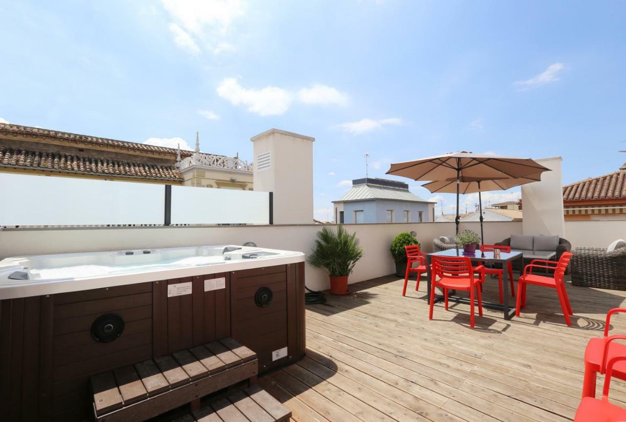Apartamento de diseño con jacuzzi privado Granada Exterior foto