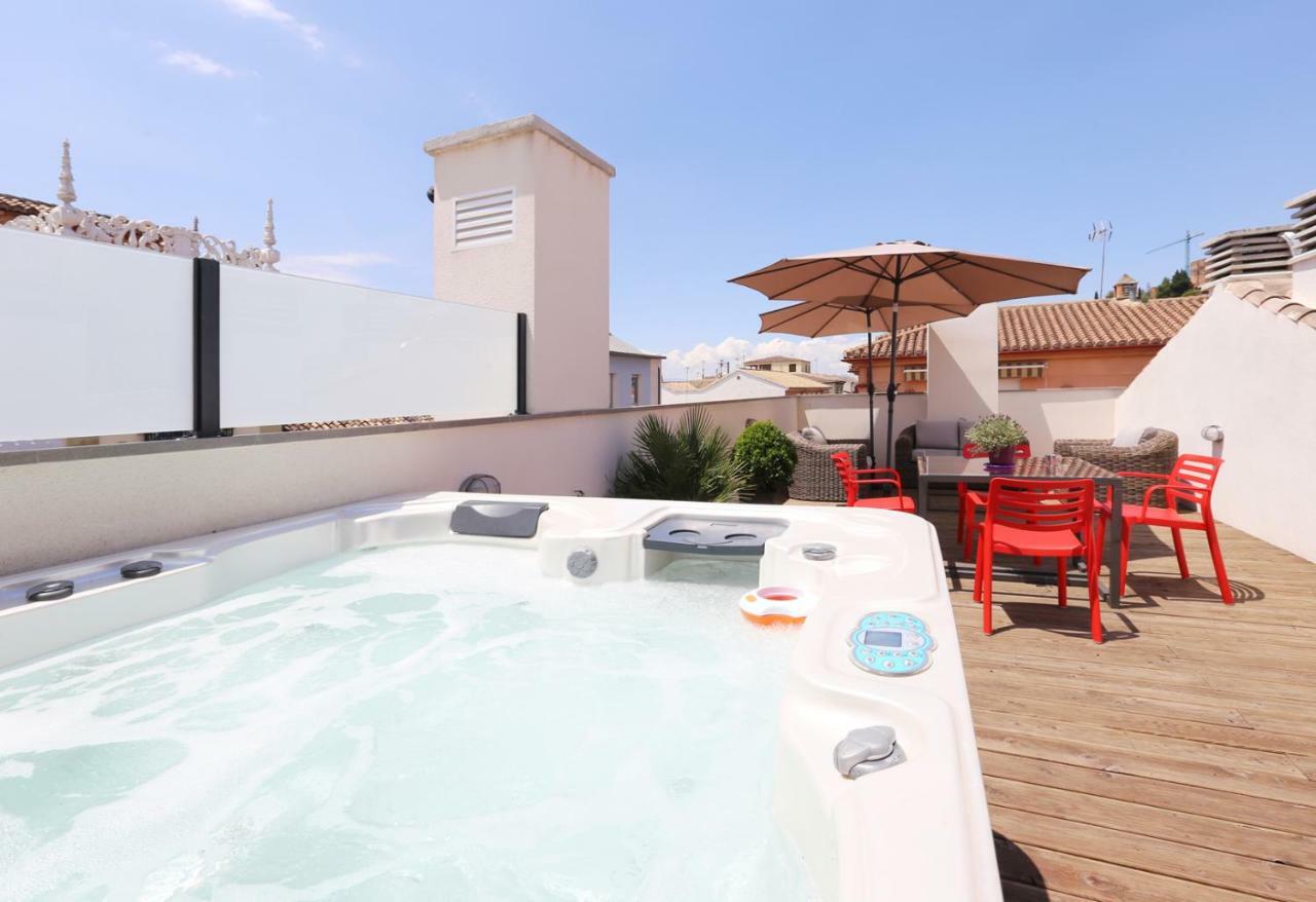 Apartamento de diseño con jacuzzi privado Granada Exterior foto